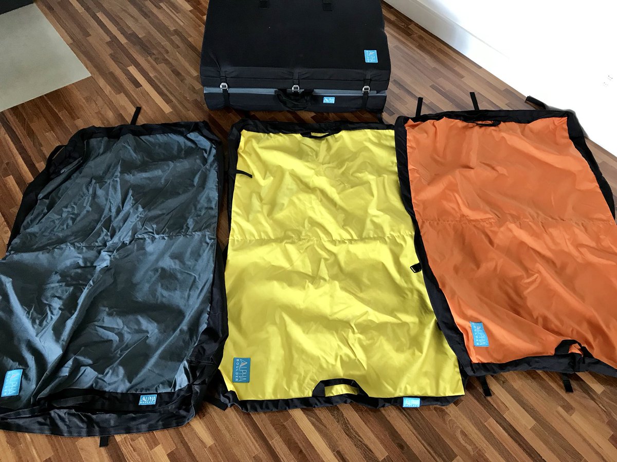 AlphaBoulder's tweet photo. Alpha Pad... em breve. | #AlphaBoulder #bouldering #crashpad https://t.co/9LeQplcMKO