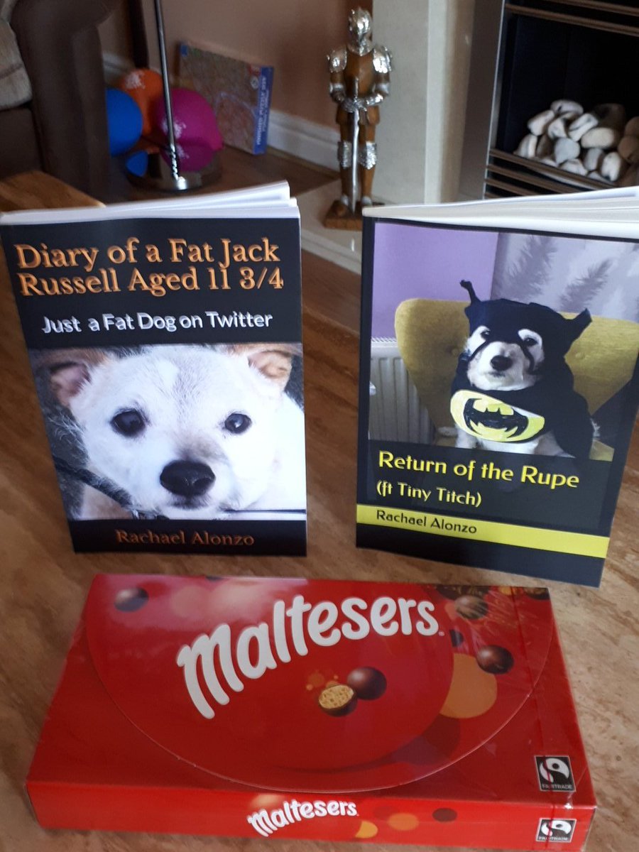 AngelaL41599904's tweet photo. Oh @RupertTitch  Look what I got for Mother's day.  Best pressies EVER ❤ https://t.co/VF9pJR9aDy