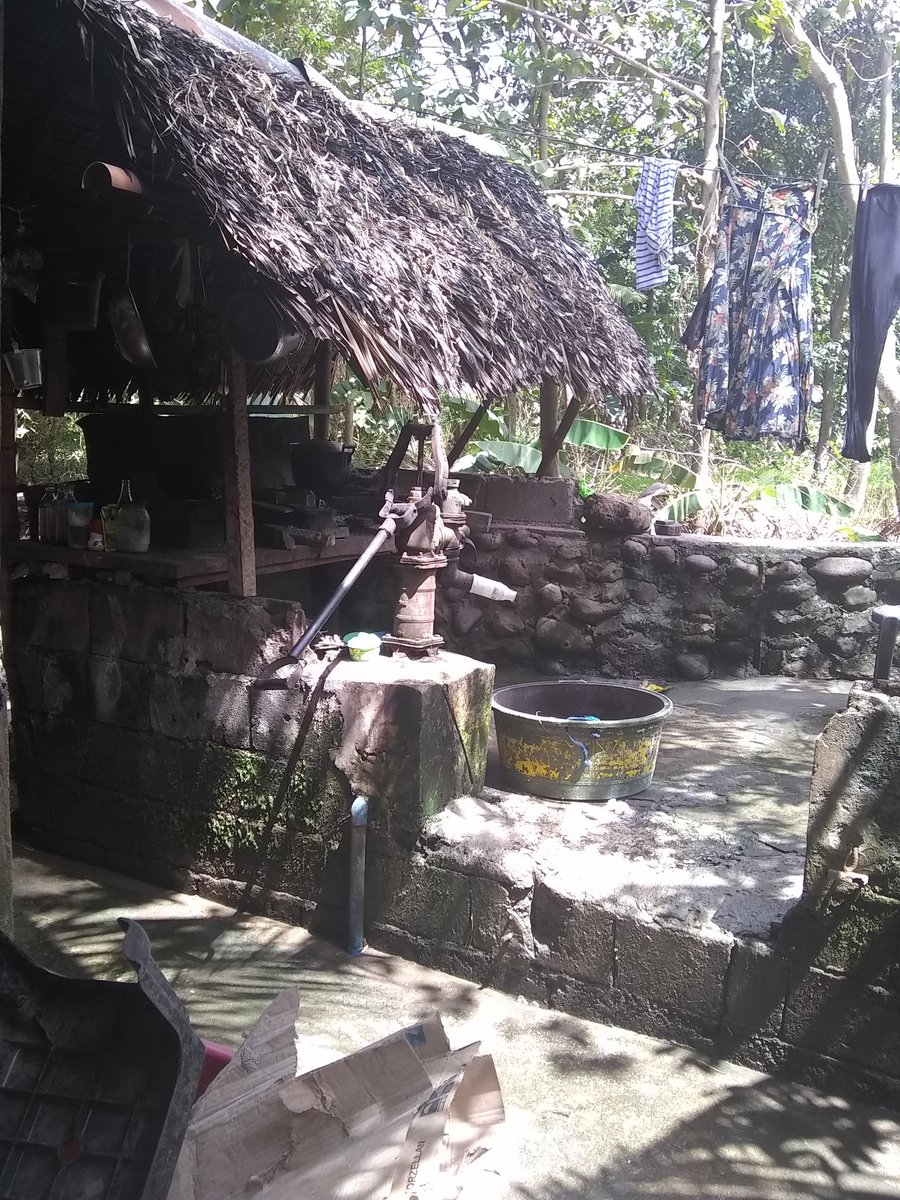 tmelorenzo's tweet photo. Field captures while having lunch: A pump used for washing dishes and the shallow well that is its source. The local name for these wells are kotkot or dug wells. @gdrscholars #asugdr https://t.co/MHaabzdNTr