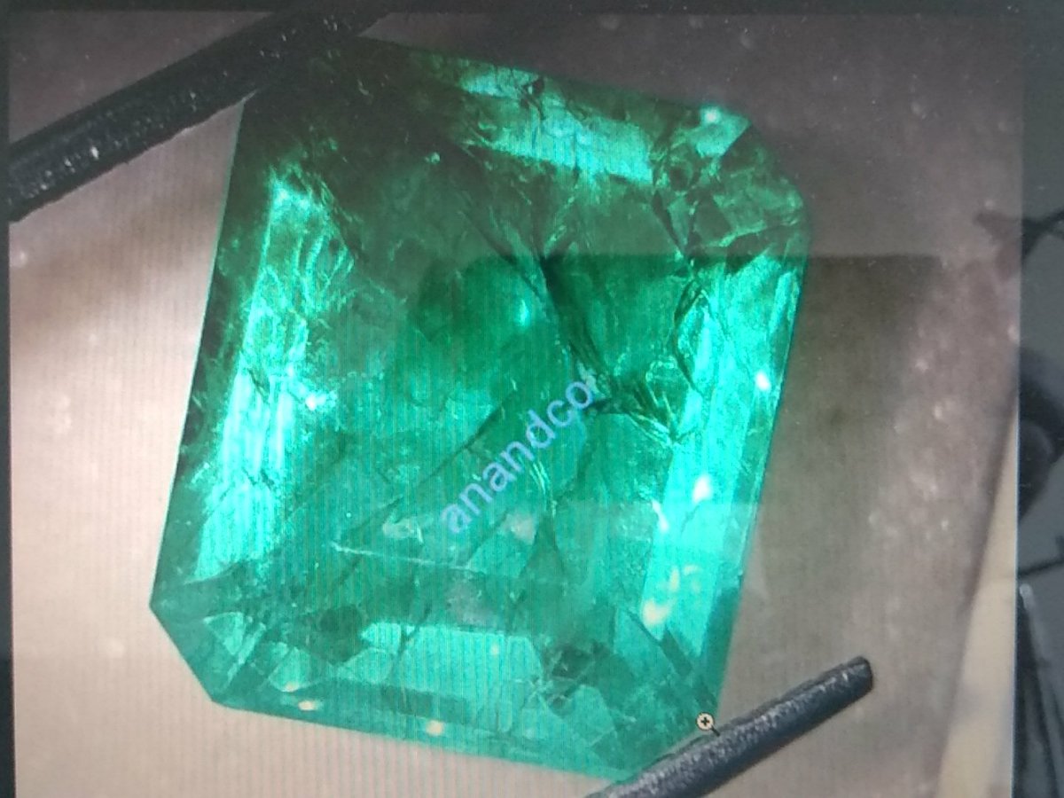 GemsPlus's tweet image. E-6,87карат Изумруд колумбийский натуральный, сертификат 12,51x10,64x6,76mm anandco.meshok.ru/item/79863092