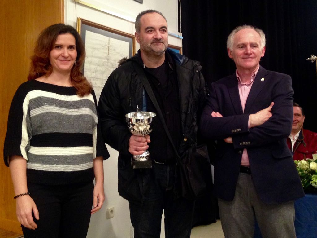 .<a href="/JaviParrilla60/">Javier Parrilla</a> diputado de Fomento de <a href="/DipuCuenca/">Diputación de Cuenca</a> ha participado este sábado en la entrega de premios del XIX Concurso Fotográfico Semana Santa de Cuenca, que convoca la Asociación Cultural 'Soledad del Puente' de la V.H. <a href="/SoledadDelPuent/">Soledad del Puente</a> #Cuenca