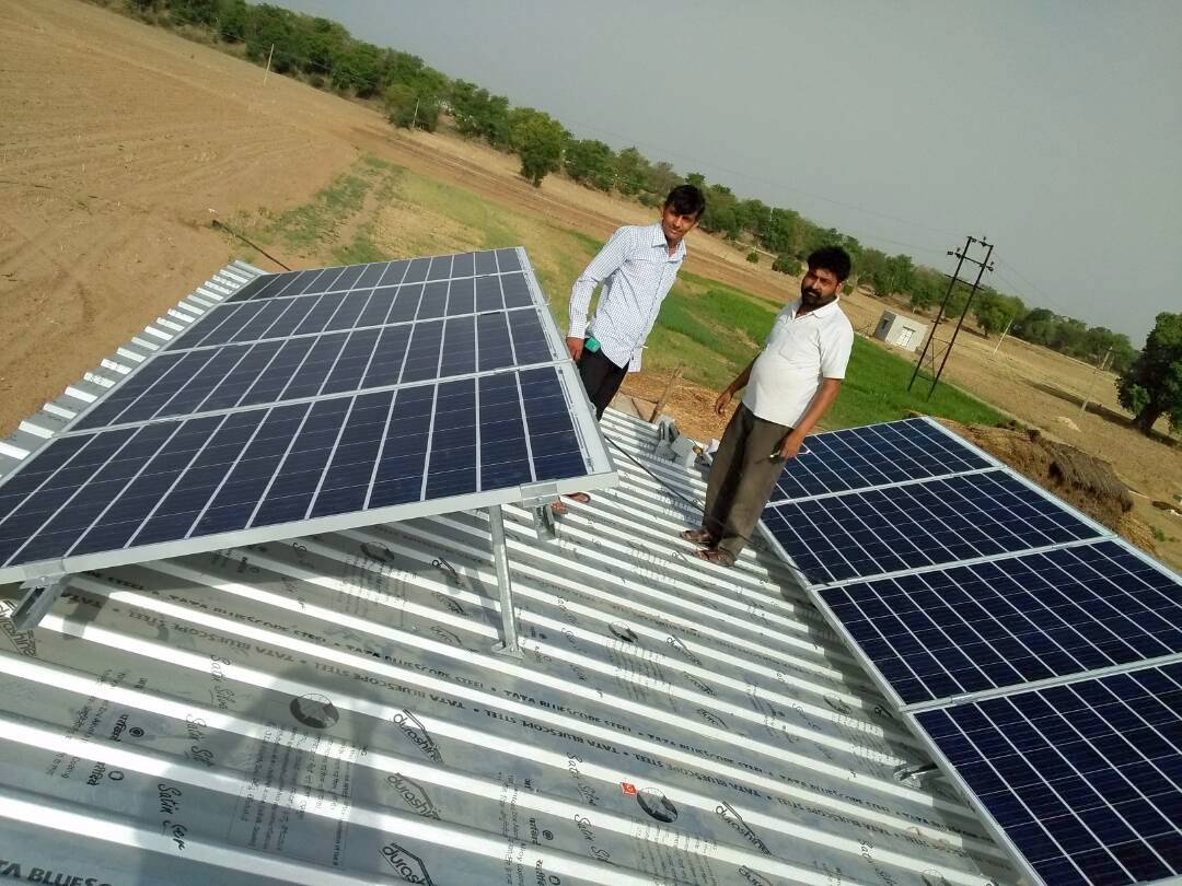 AgroSnv's tweet photo. 3F dairy farm runs on Solar. We care for environment and society.

#InternationalSolarAlliance #freshfromfarm https://t.co/VGTXPv3ogI