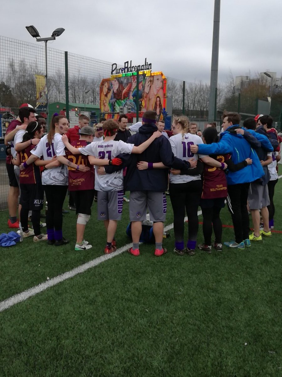 SublimeUoP's tweet image. Sublime take the mixed game at varsity 9-8 in sudden death Vs @skunksultimate. Open and women's to come this afternoon. @portsmouthau #varsity #pompey #winning