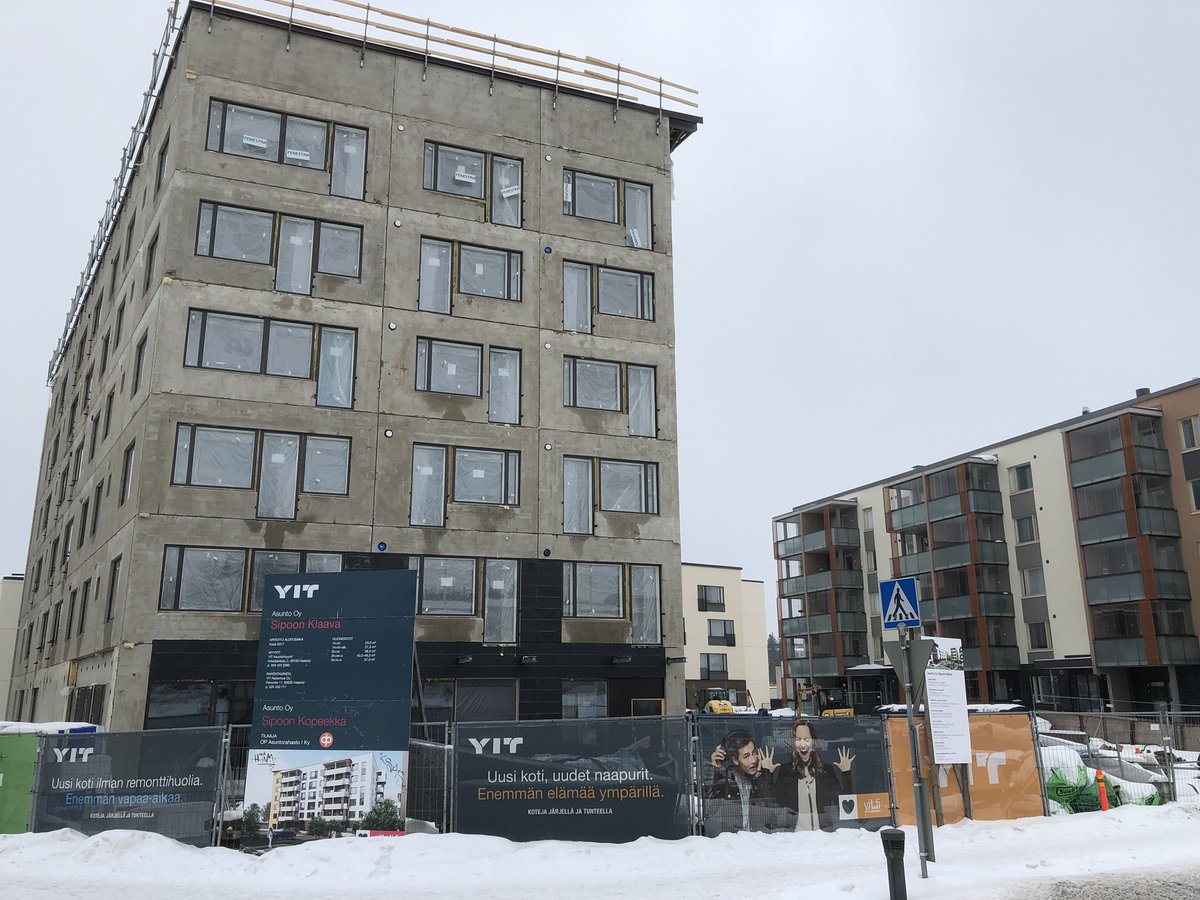 SibboKD's tweet photo. Söndagspromenad i #Nickby för att observera hur centrumbilden förändras i #Sibbo https://t.co/JZnyblvTGP