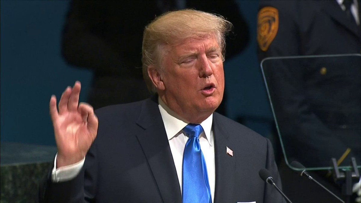 EN VIDEO - Donald Trump insulte un journaliste en plein meeting news.sfr.fr/actualites/mon…