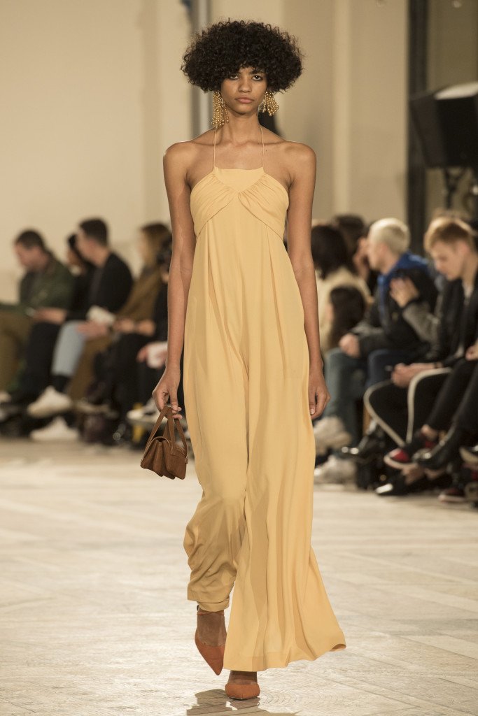 Le Fashion Post tweet media