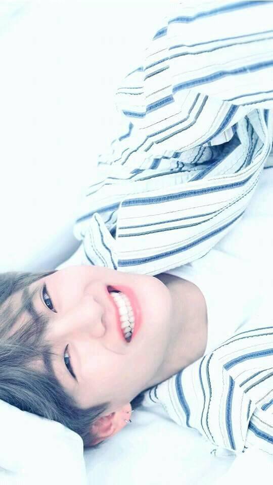 ChAmEnbAnOl's tweet photo. #kimtaehyung😘😍 https://t.co/AMZO3N80N4
