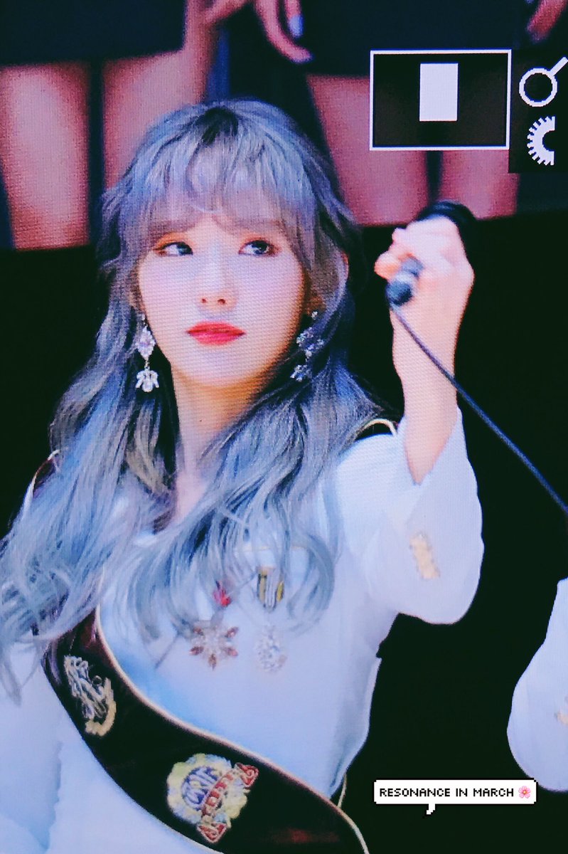 19970306net's tweet photo. 180311 여의도팬싸 @WJSN_Cosmic 
#우주소녀 #루다 #WJSN #LUDA
#꿈꾸는마음으로 🌌 https://t.co/ytHp1fH9cy