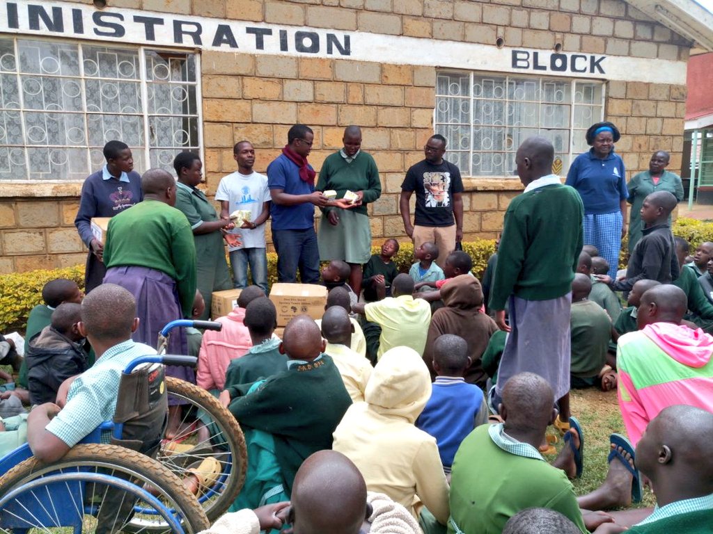 RCNC_ROTARACT's tweet photo. HPads Distribution at the Eldoret Special School. Fun Times #Rotaract50 #WorldRotaractWeek #rcnc40 https://t.co/EIlzJkfKPk