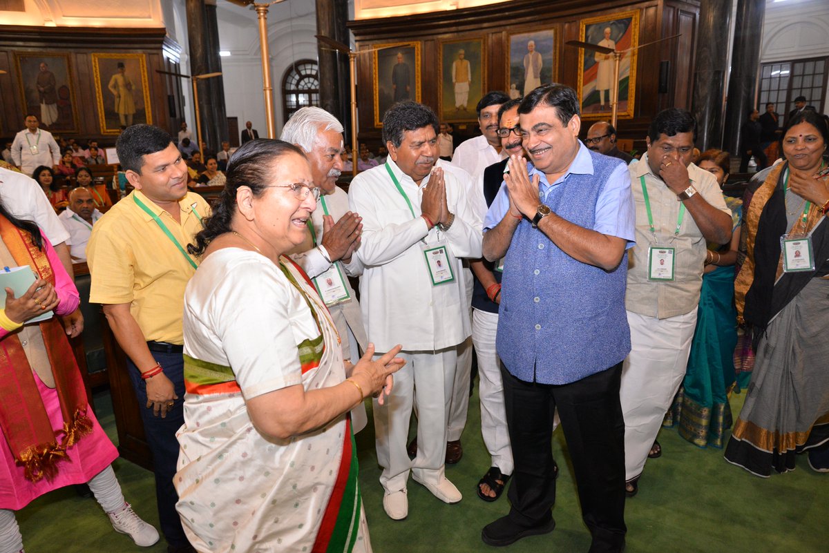 LokSabhaSectt's tweet photo. Glimpses of the Closing Session of #NationalLegislatorsConference in Central Hall of the Parliament House.
#NationalLegislatorsConference2018 #NLCDelhi2018 #WeForDevelopment @S_MahajanLS @loksabhatv https://t.co/DFSCvcPaWI