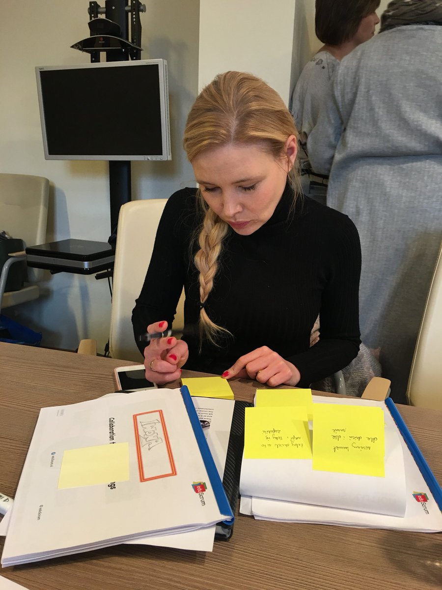 eduScrum training in Warsaw  by <a href="/WillyWijnands/">Willy Wijnands</a> with teachers from Universities Highschools and primary schools