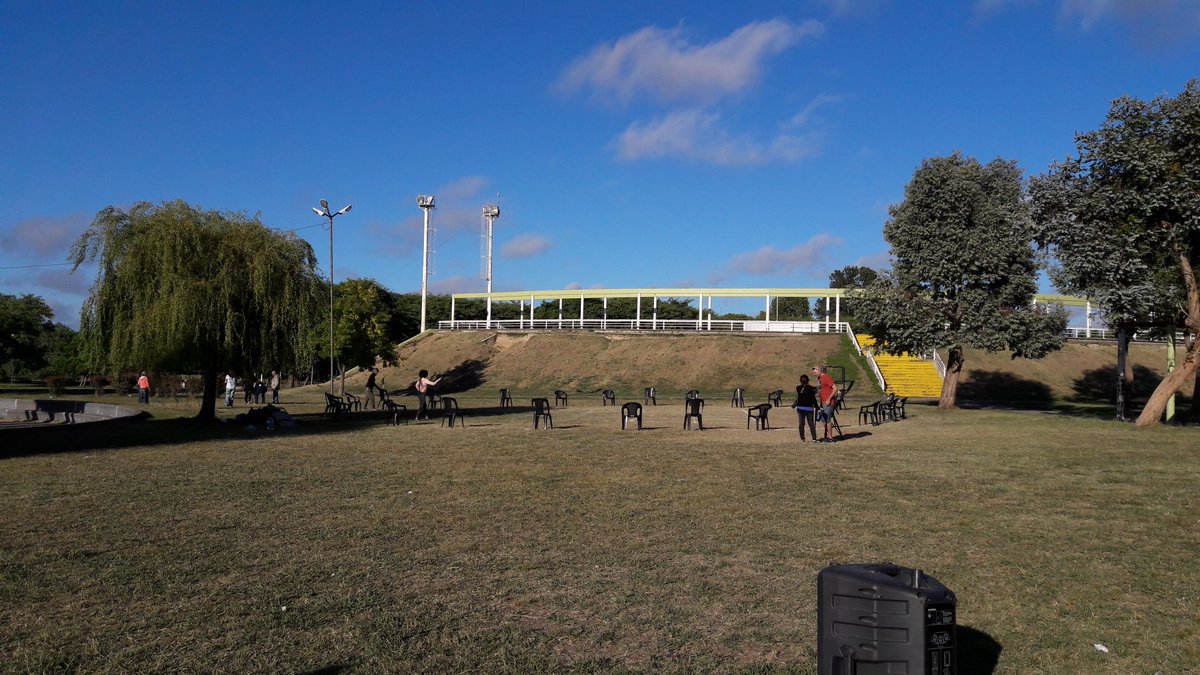 QuilmesMemoria's tweet photo. Marcando la cancha! https://t.co/JkAa6OCmqu
