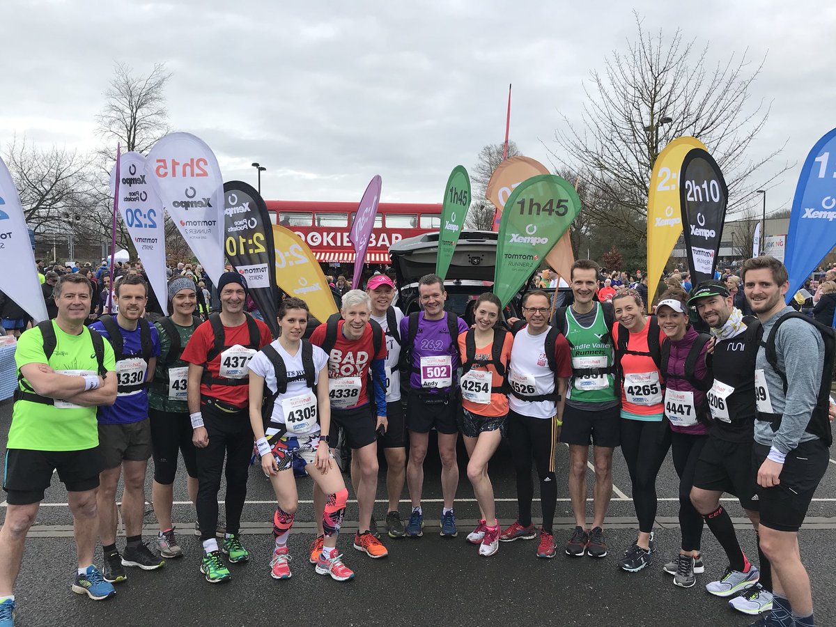 Rotaryeditor's tweet image. Get in there! A fantastic, pain-free @surreyhalf pacing for the fab @xempouk team. Back in the fold after an injury-riddled 2018. Great race and superb support around the course.