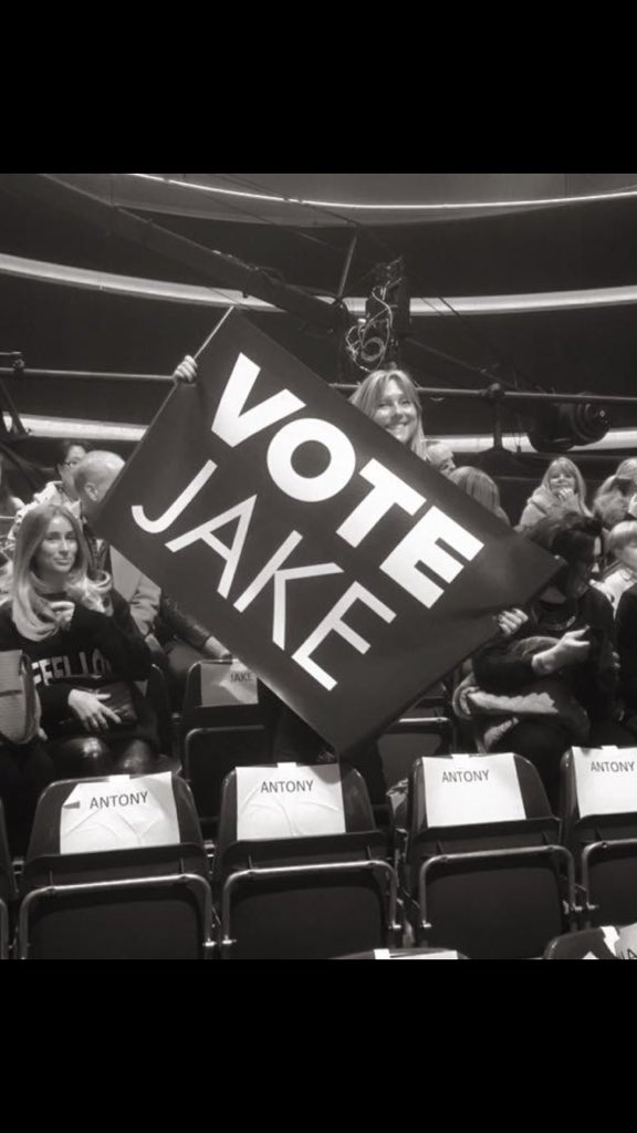 The Foggys are on their way to watch @JakeQuickenden in the DOI final tonight. Please vote for him. He has worked so hard for this and deserves to win. ⛸🏆#VoteJake 😍