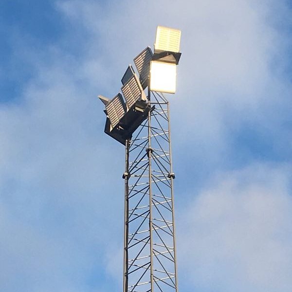 HugoLEDpro's tweet image. Featured #soccer field lighting project located in Faroe Islands owned by Denmark. 
24 x #900w #led #floodlights with 10 degrees beam plus 8 x 60 degrees beam. 
23m mounting heights, 4 towers at 4 corners of the soccer pitch. Led drivers at towers bases.