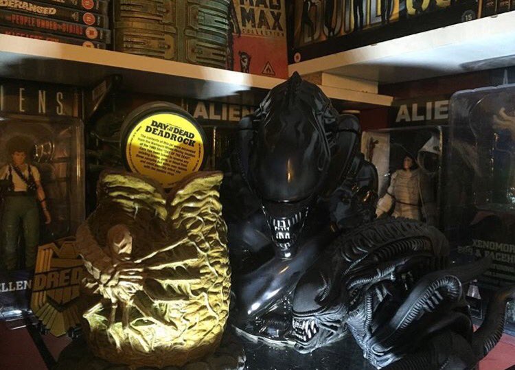 PBRstreetgang73's tweet photo. More of my #AliensCollection https://t.co/2PhY4mZzpi