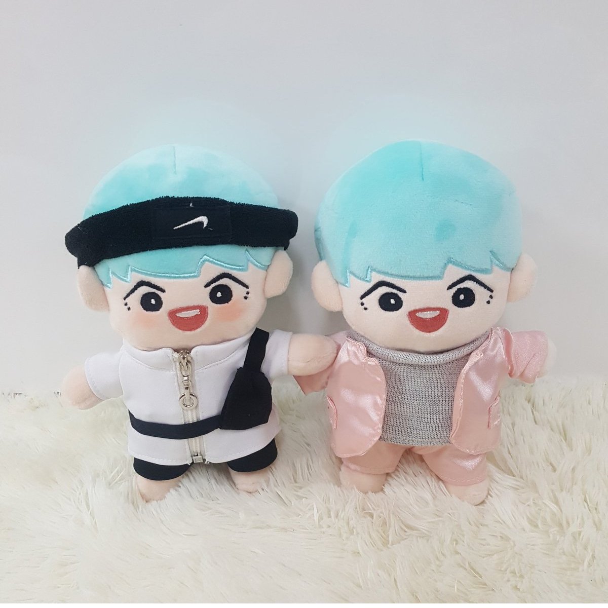👕 여슙이 옷장 재고판매입니다! 공지를 천천히 읽어보세요! ʕ￫ᴥ￩ʔ A 세트만 판매합니다 여슙이 옷장은 추가 제작이 없습니다

본 트윗을 RT해주신 한분을 추첨하여 여슙이 옷장 A세트를 보내드립니다!

👇👇
naver.me/59EU363S