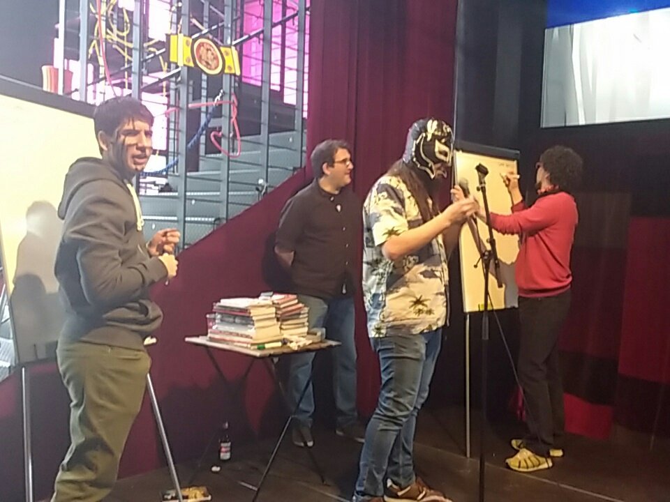 ZARACOMIC tweet media