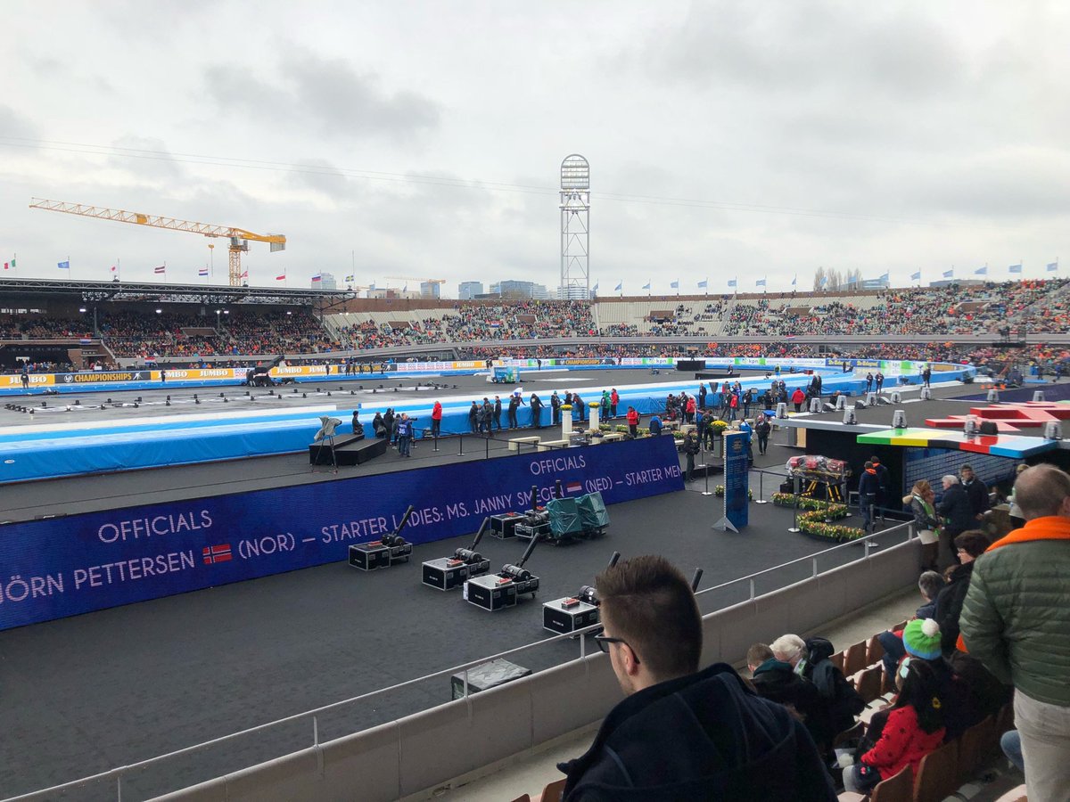 ArjenVerkaik's tweet photo. Op uitnodiging van @provincienh te gast bij wk allround schaatsen in het olympisch stadion #leuk! https://t.co/6CAsE0FD6H