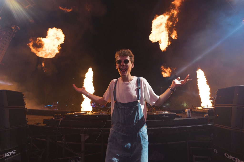 LFrequencies's tweet photo. Gracias Mexico 🇲🇽❤️ #CRAZY https://t.co/ofxaqY2rz2
