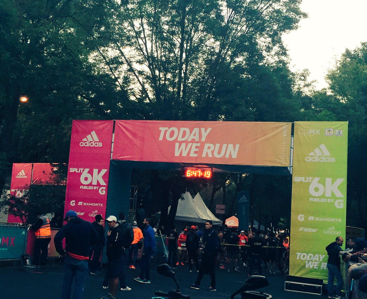 blackboxstar's tweet photo. ‼️ Hoy toca porrear ‼️
#YoElegíCorrer 🏃🏽♀️
#Split6K #SplitsAdidas #Splits2018 #Adidas #WhyIRunMexico #TakeChargeMexico https://t.co/6s5U8ERp1o