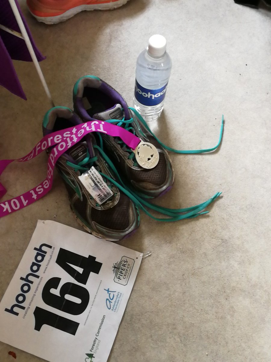 terriedrum's tweet photo. First #hoohaah 10k of the year!! Thank you to all the volunteers who gave their time so generously. Good to see so many friends too #running #trailrunning https://t.co/GOxSTK2VN8