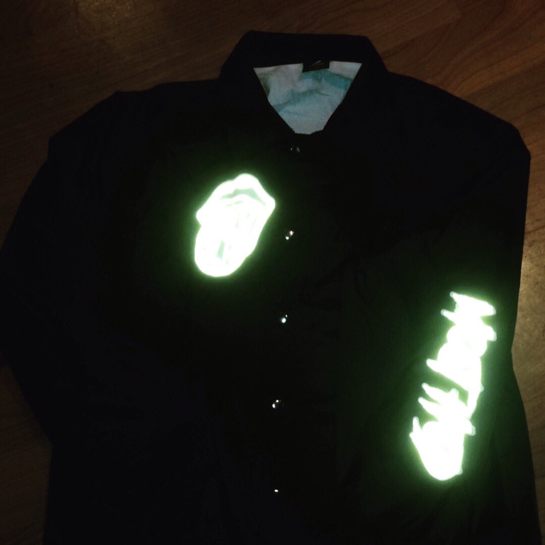 PLVNNB's tweet photo. 🤷🏽‍♂️🤑🤑🤑😎🤐 #theyAROUND
#MOSTH8D 
#TALKMONEY
#RELOADED 
#HOODYStshirtsJACKETS https://t.co/8ESeVR63wo