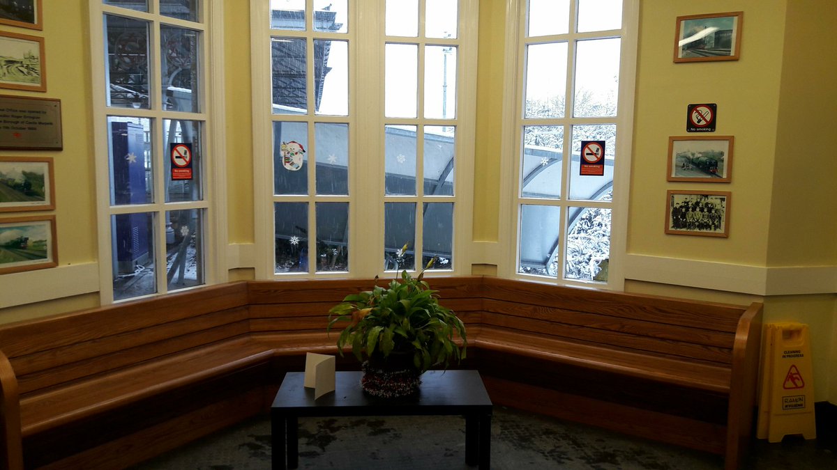 northernassist's tweet photo. 🏠 After a long day enjoying the network, VR decided to warm up in the waiting room at #Morpeth before setting off home! Do you use this station often? #VRontour 🏠 https://t.co/Dimx1P43oQ