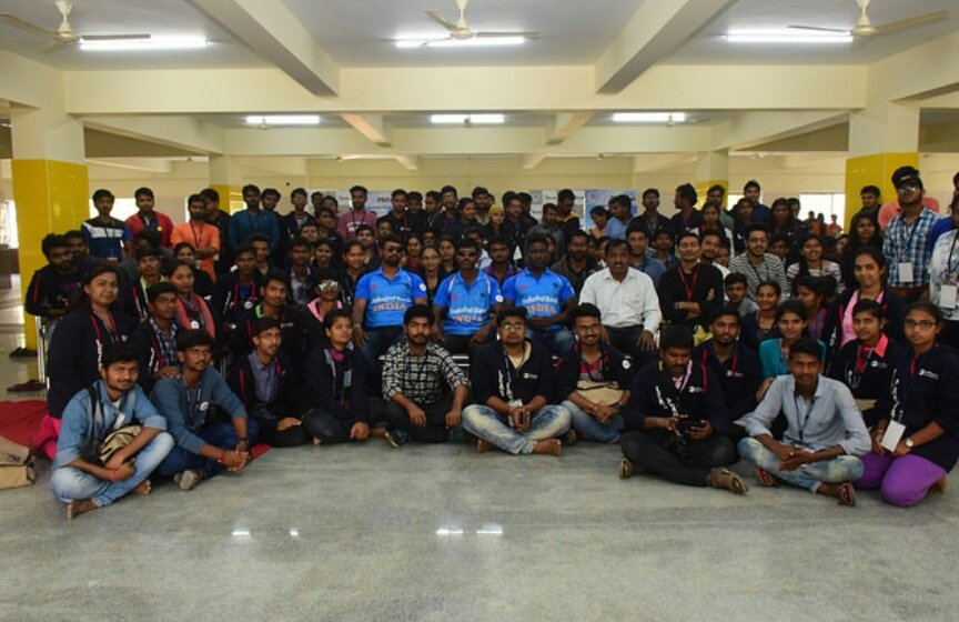 dcseLEAD's tweet photo. "The struggle you are facing today is the developing strength you need for tomorrow".
Have a glance over travelogue on Day 08 of LEAD Prayana 2K18 Route 01:
https://t.co/dfMWMVyNMY
#LEADPrayana18
#LEADKarnataka
#LEADBlogs #LEADStories
#DFLead #DFIndia
#LEADCampus https://t.co/izsBLAKtSC