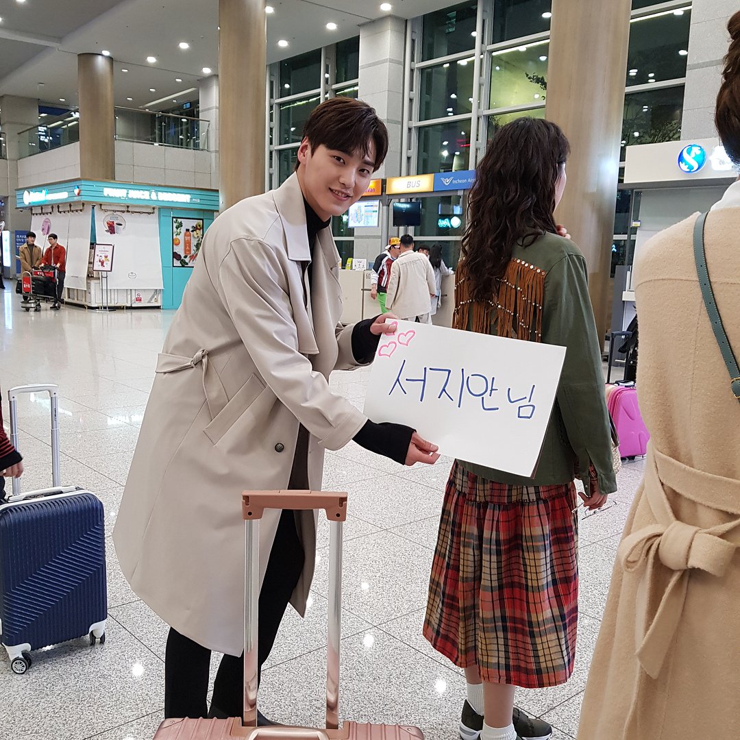 5urpriseSnaps's tweet photo. [LEE TAE HWAN INSTAGRAM(4P)] leetaehwan0221: 짧은 8개월 동안 많이 배우고 또 다른 가족이 생겼... 4/4P https://t.co/0vwTwQaSGo #kpopsnaps https://t.co/6cnwugmnEQ