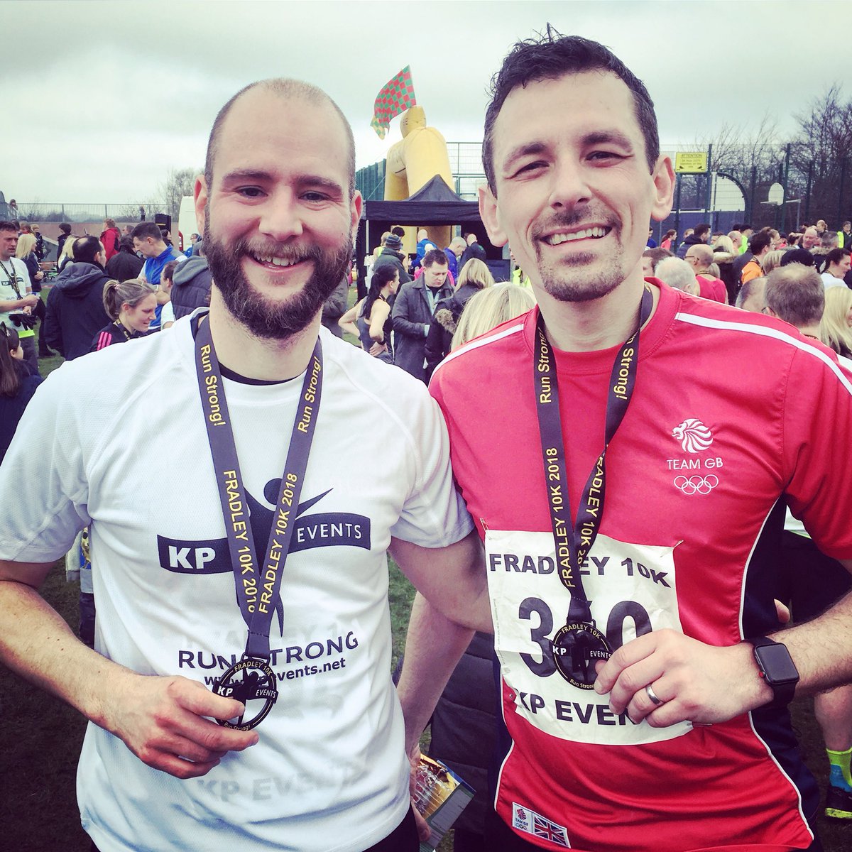 rossballinger's tweet photo. Very close to a PB but well chuffed with a #sub46 @Florettesalad #fradley10k ⏱45.54 🏃🏻‍♂️💨🍃 @KPEventsUK @StuWeb_Timing https://t.co/Mf0fd7QJGv