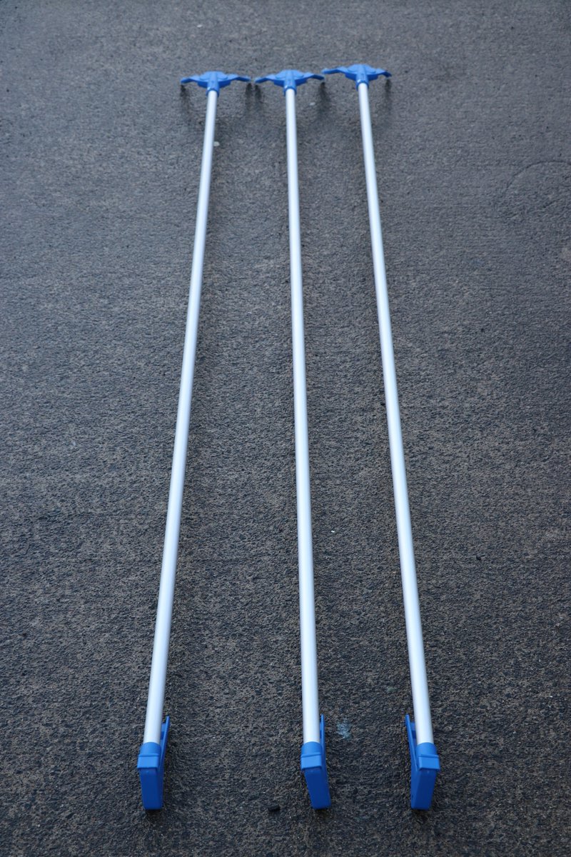 TTNewbridge's tweet photo. Xtra Long #Litter Pickers - handy for removing litter frm #Hedgerows #Riversides #Trees #NSC #springClean18
Sat 7 Apr is @KildareCoCo #LilyWhiteCleanUpDay @TidyTowns Network need help. Have U 1 hr 2spare?
#AdoptaPatch keep it clean #TidyTowns #Residents #ItsEasy2MakeADifference https://t.co/elc3mgIjBV
