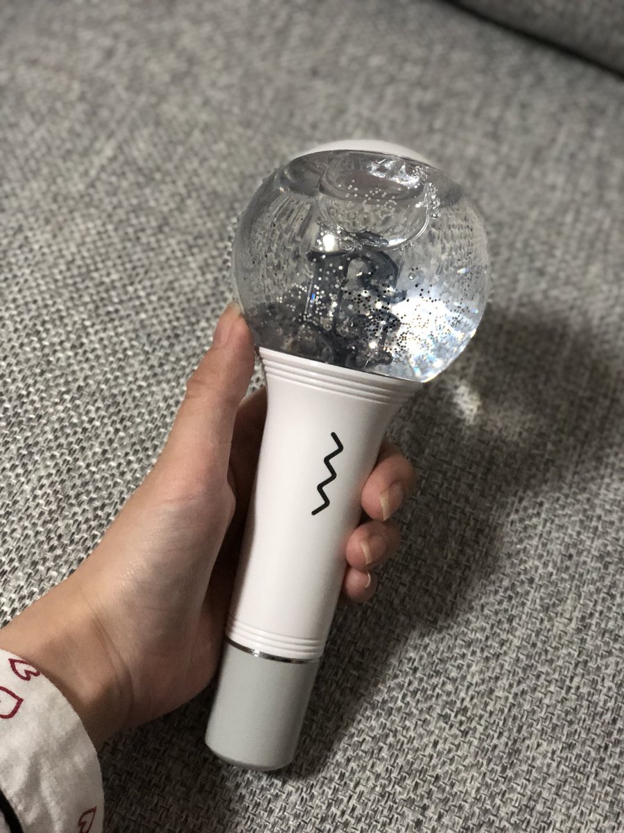 届いたー( ；∀；) カワイイ❣️ #GFRIEND #ヨチン #ペンライト