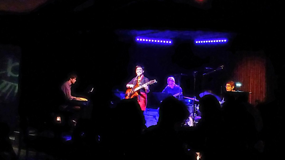 #HeyAkron there's world-class jazz music happening right below you at <a href="/blujazzakron/">BLU Jazz+</a>. Enjoyed Chilean musician @camilamezamusic last night w <a href="/RichelleWardell/">Richelle M. Wardell</a> @tughrin <a href="/JohnUghrin/">John Ughrin</a>. She was phenomenal! #badasswomen #laraja #rolemodels #whynotAkron