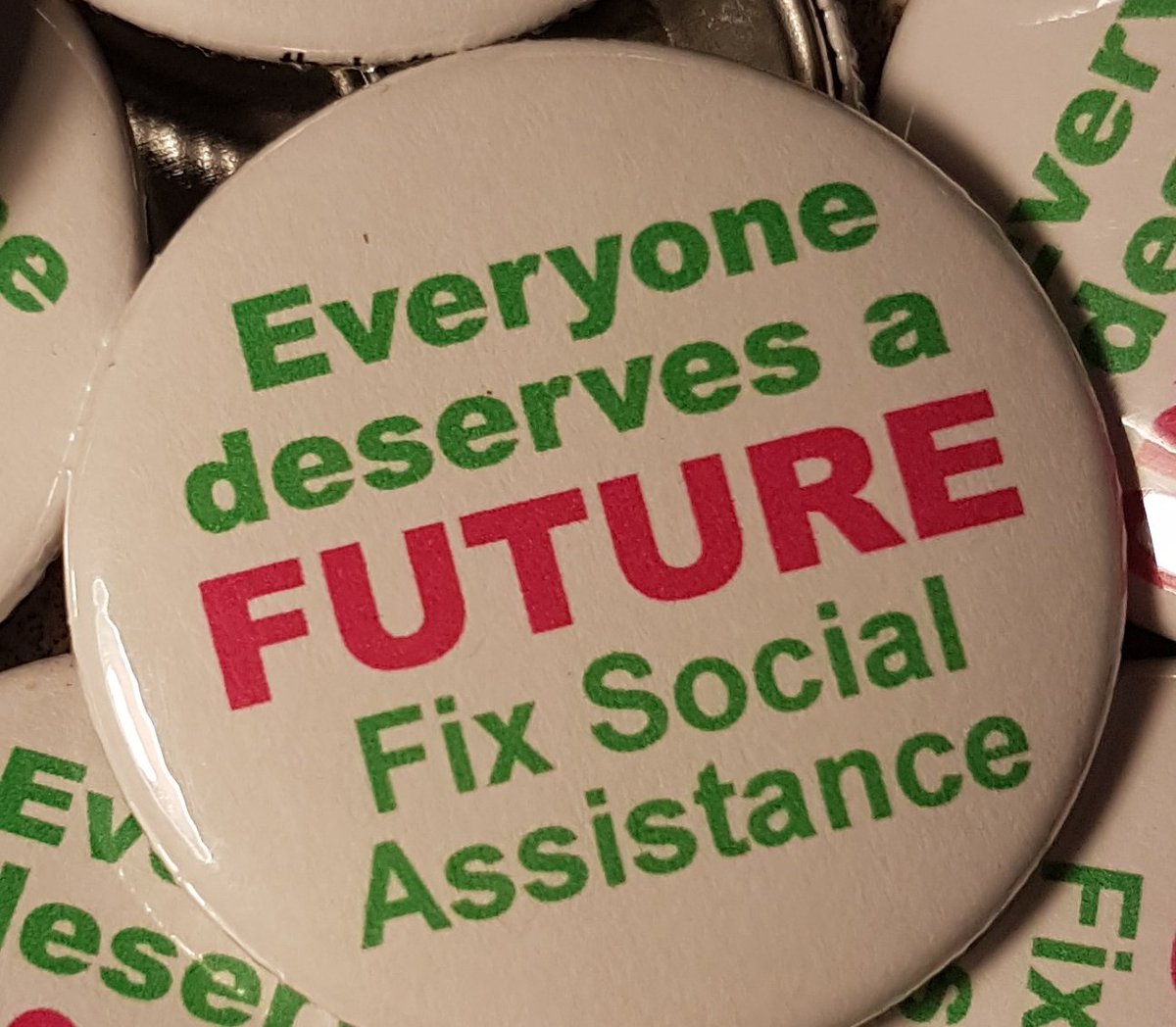 Political personalities in #OnPoli aside, it's more critical than ever to work together &amp; move public policy forward to lift 947,000 Ontarians on social assistance out of deep poverty! That means passing #Bill6 -before it's too late &amp; real rates reform in this provincial budget!