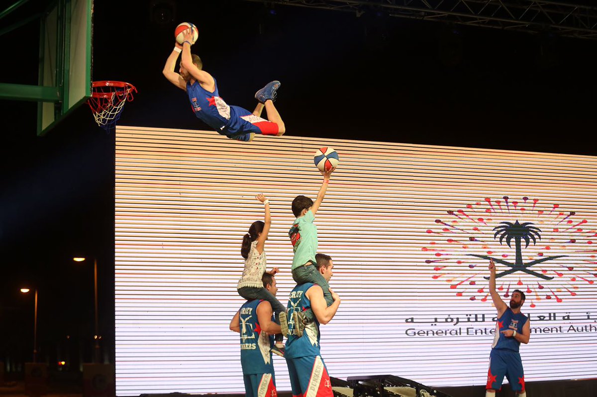 Enjoy_Saudi's tweet photo. لقاؤنا معاكم يتجدد في اليوم الأخير 🕺🎊
لفعالية #لعبة_ولقمة 🎯
بانتظاركم في درة الرياض 📍
#الرياض #روزنامة_الترفيه
https://t.co/2bODoQlmKI https://t.co/3GTh6CCgVo