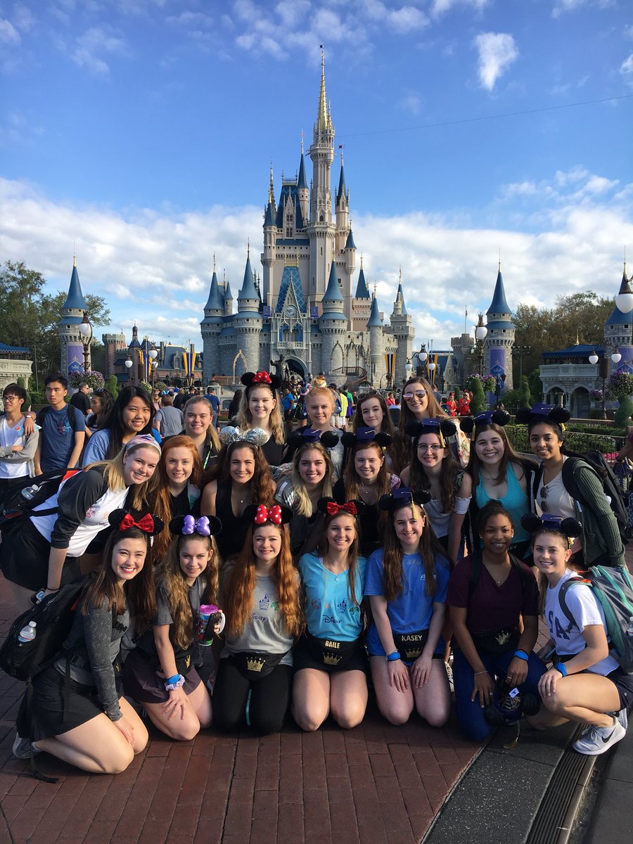 RouseRoyals's tweet photo. Royals are in the happiest place on earth!! #MagicKingdom https://t.co/S1ZlpDTzvH