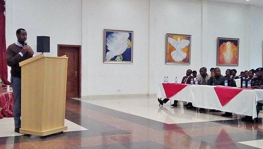 aimemuyombano's tweet photo. Vision, Strategies (creativities, Innovation, &amp;talent), Market &amp; Essentials should guide Youth regulating their Future &amp; for their Country. Said during a victory @RwandaYouth congress organized by the Youth of #KacyiruSector @Gasabo_District @RYVCP_Gasabo @TEDxYouthGasabo https://t.co/j06Dexve0E