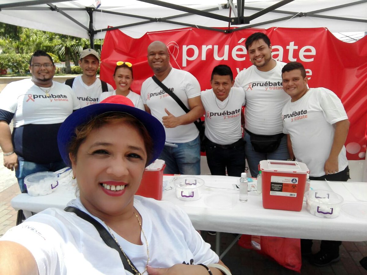 AlianzaClave's tweet photo. #Pruebate y #Tratate campaña que lidera @VPositivamen y la Fundación AHF-Panama con el acompañamiento de ONGs aliadas @ANHGLBTI + @AHMNPLGBT + Tecnologo Médico Especializado Ofreciendo Pruebas Gratis para detectar #VIH 9 al 13 de marzo Hoy #ParqueCervantes #Chiriqui https://t.co/NLESrjKqzH