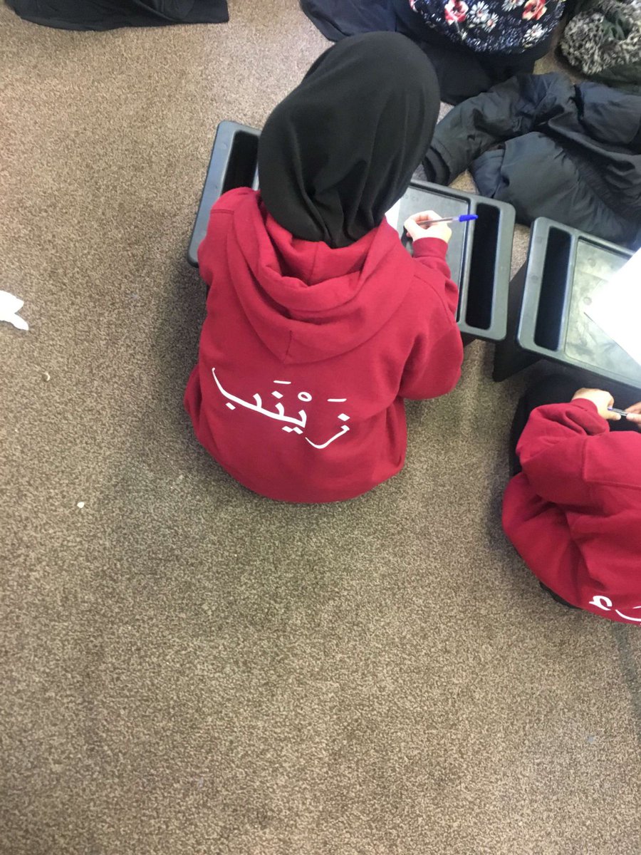 mtijamea's tweet photo. Yesterday at Seeking Pearls the girls put their Islamic  knowledge to the test with a quiz. 

They also thoroughly enjoyed baking cookies! 

Jazakallah to our volunteers for helping us make today a successful session. Alhamdulillah https://t.co/gwg6T5BpzK