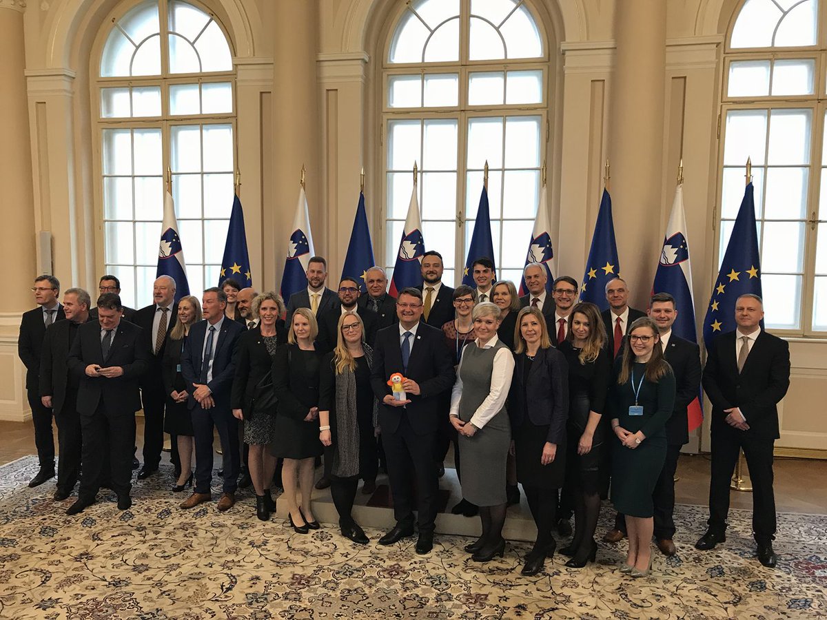 ITFsi's tweet image. It takes a team to achieve a dream. Most of the ITF past and present team at the celebration of 20 years of ITF. #FacesofITF