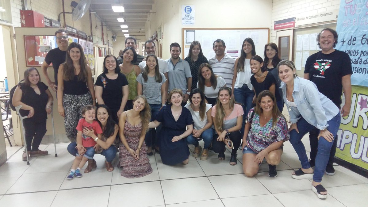 Psicologia del Trabajo Cátedra II. UBA. Preparando el inicio de clases. El equipo a punto.