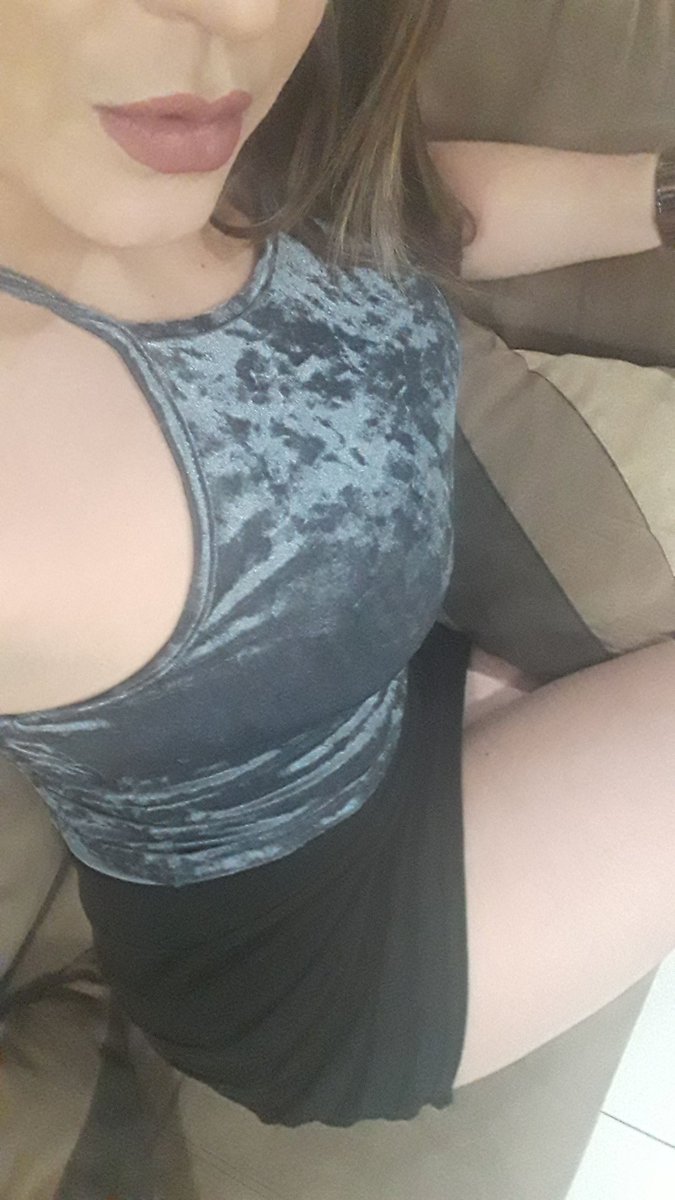 Scarleth69culom's tweet photo. #colombiadecide2018  #AvancemosXLaIgualdad #FelizDomingo #LDUvsAucasxLigaTV  #5SOSBestFans https://t.co/DXr6Fa6ADx