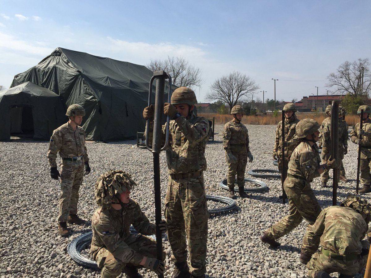 CO3DSR's tweet image. Not a normal week in 3DSR, but we are on ex in Wales, @FtBraggNC and and Nevada. The #fightingthird having fun! @DCG_3UKDiv @3rdUKDivision @18airbornecorps @11SigX