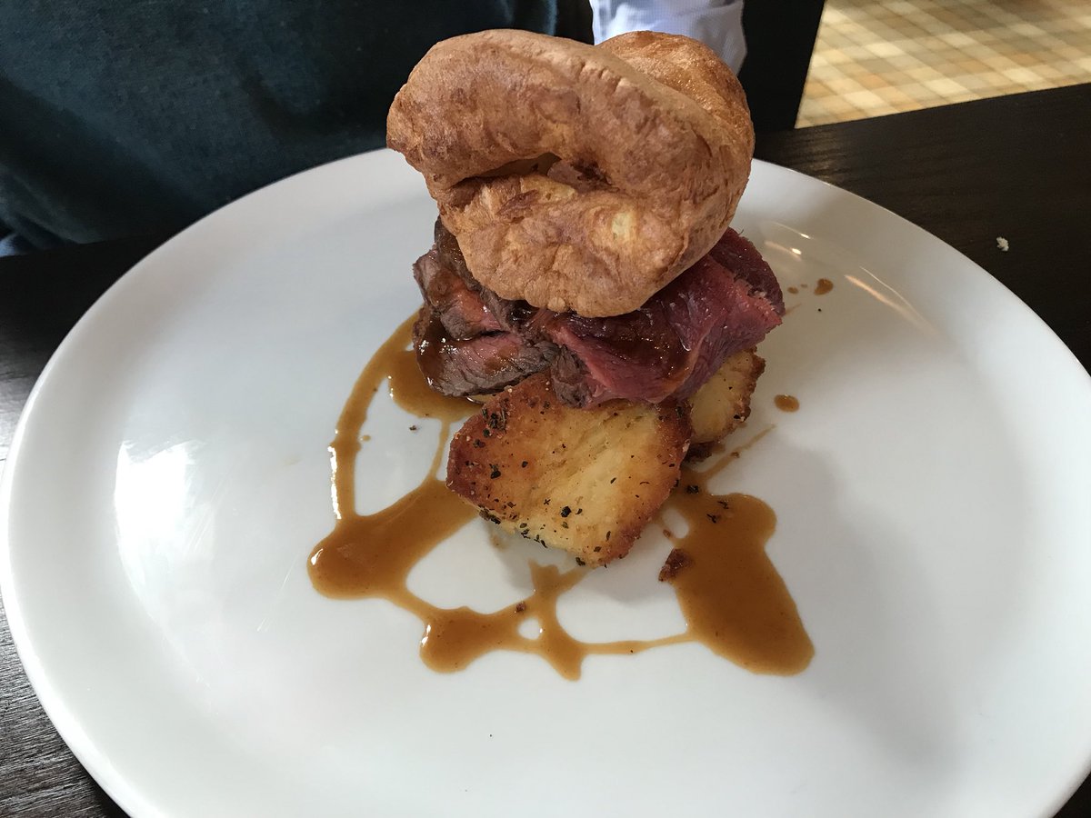 Happy Mother’s Day everyone we hope you’ve all had a lovely day. We enjoyed a fantastic meal at <a href="/Thenewinncerne/">TheNewInnCerneAbbas</a> #roastbeef #mothersday #buylocal #jurassiccoastmeats