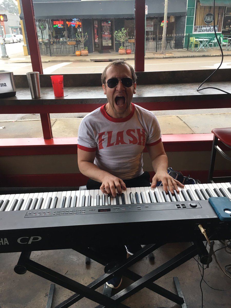 OLEMEMPHIS's tweet image. &quot;Sing us a song you&apos;re the piano man! Sing us a song tonight..
Well we are all in the mood for a melody..
And you&apos;ve got us feeling alright!&quot;
  Today on the Piano.. Mr. Adam Levin!!