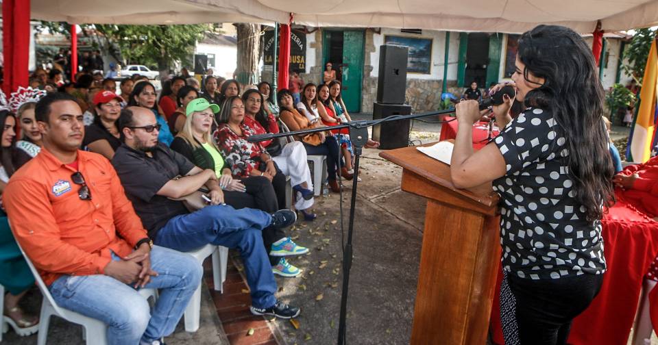 psuvislacoche's tweet photo. A la Sesión Especial del @clebne por el Día Internacional de la Mujer, asistió el #AlcaldeFreddySerrano. El acto contó con la presencia y participación de la Viceministra @RebecaMadriz quien desarrollo un impecable discurso en nombre de todas las mujeres de esta hermosa Patria. https://t.co/I4pQ23fkv7