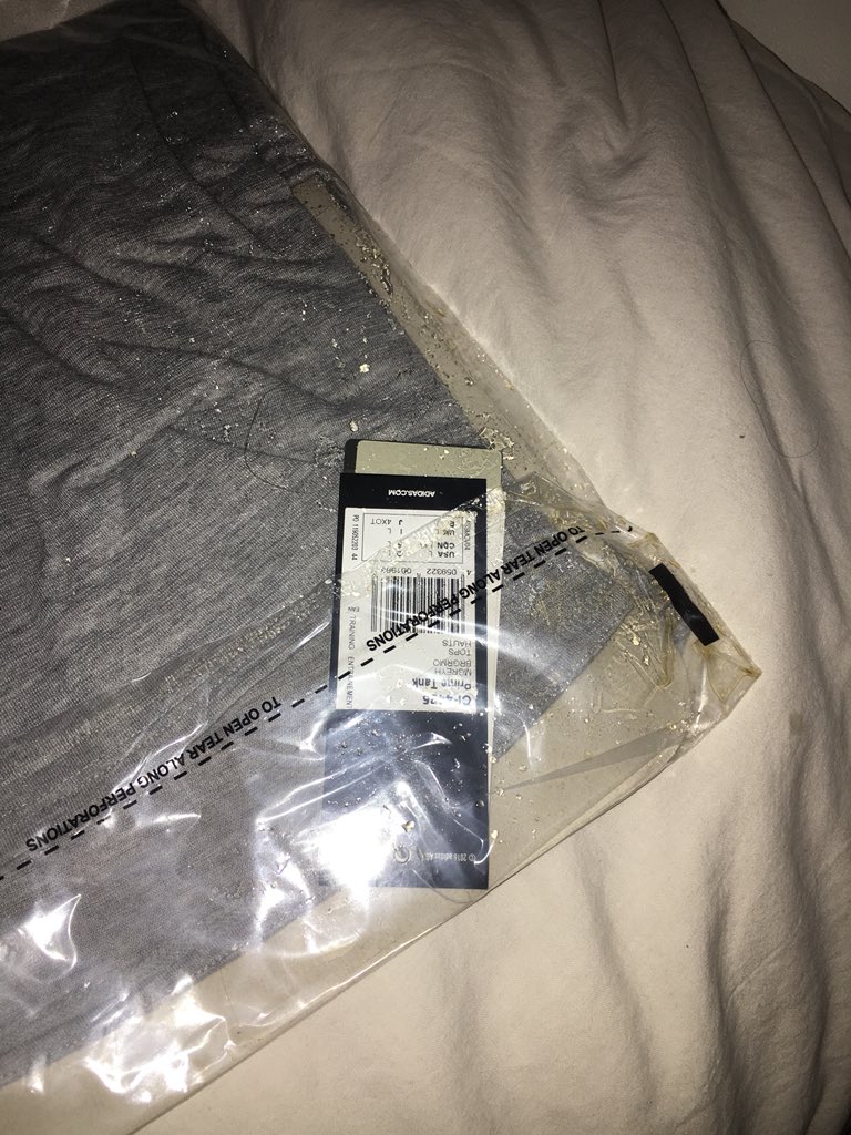 HannahCoop93's tweet photo. @ASOS didn’t mind my parcel being late due to the weather, but I did mind it coming covered in coffee and staining my bedding! 😡😡 https://t.co/YgB8A55hlC