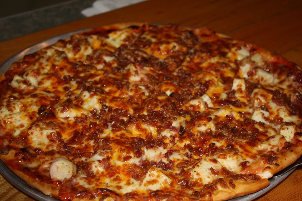 Gallaghers Pizza tweet media