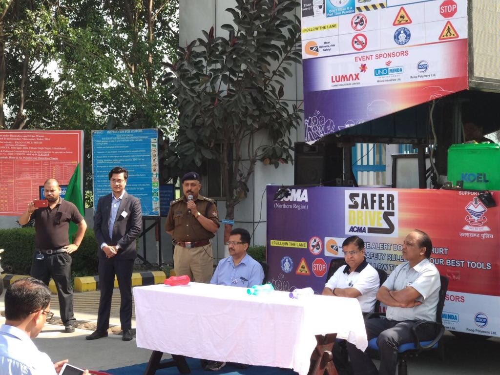 ACMAIndia's tweet photo. #ACMA-NR organised a walk for #ACMASaferDrives in the Uttarakhand Zone on March 10 & March 11. The walk covered plants of @Bajaj_India, @ALIndiaOfficial, and @TataMotors, highlighting the importance of safe driving on roads. https://t.co/zxisBniTPn
